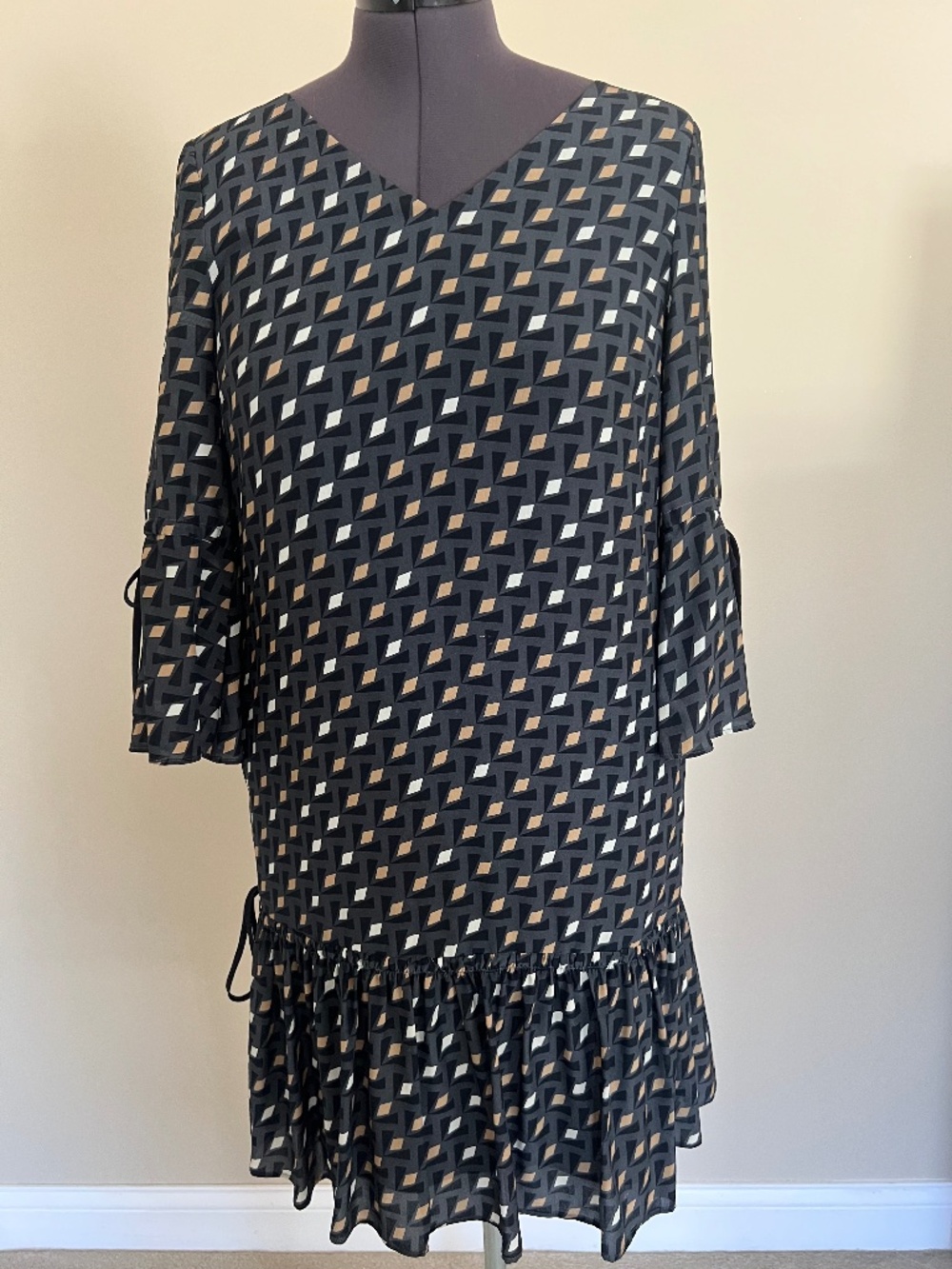 Lafayette 148 New York Anagrace Geometric Print 100% Silk Dress Size S
